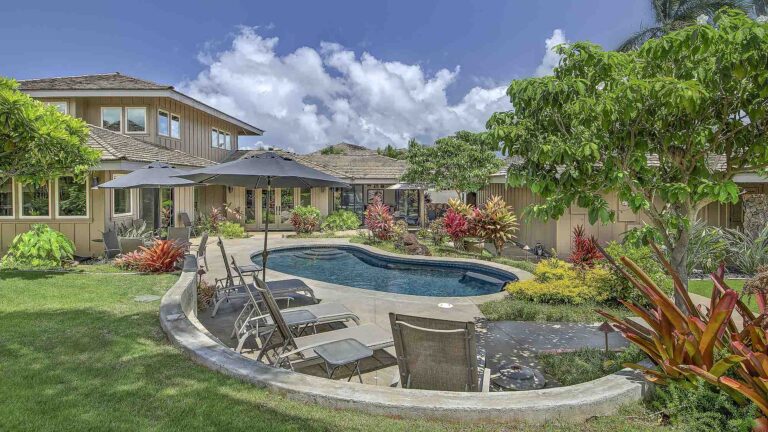 Lilikoi Moon at Kiahuna - Swiming Pool & Backyard - Parrish Kauai