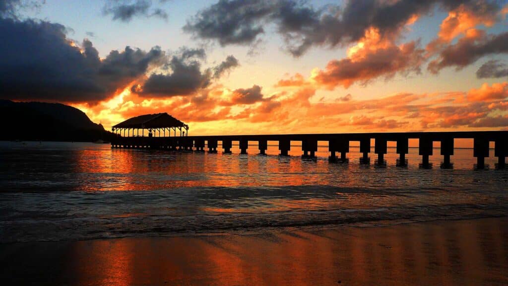 Hanalei-Bay-at-Sunset